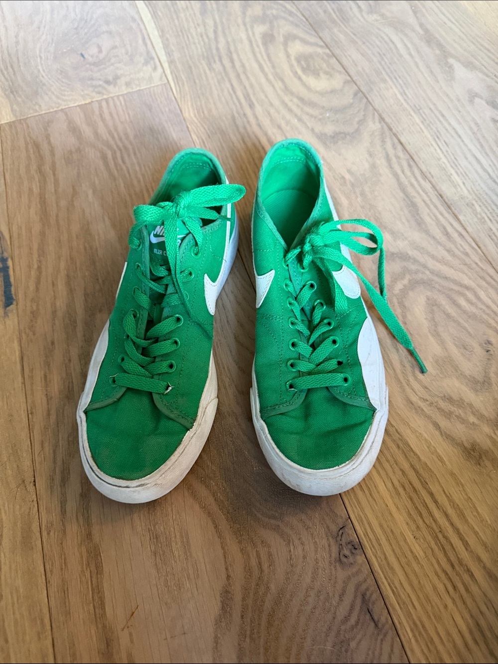Nike Bright Green Canvas Low-Top Sneakers with White Swoosh